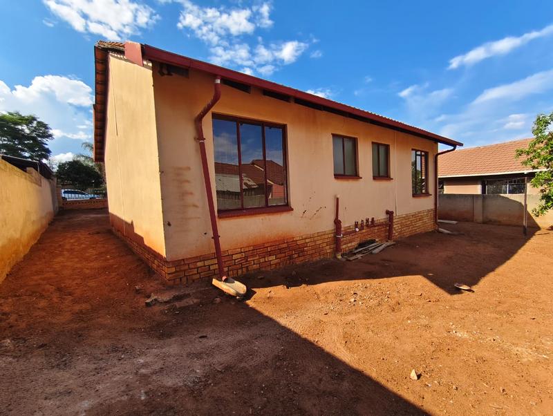 3 Bedroom Property for Sale in Tlhabane West North West